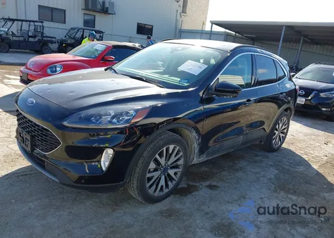 2022 Ford Escape Titanium из США, поврежденный, VIN 1FMCU9J94NUB94286
